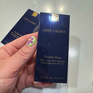 Estee Lauder Double Wear Sheer Long-Wear Makeup - 2N1